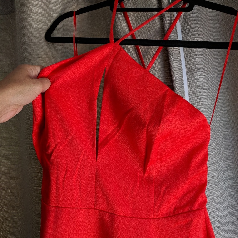 Dress - Picture 3 of 4